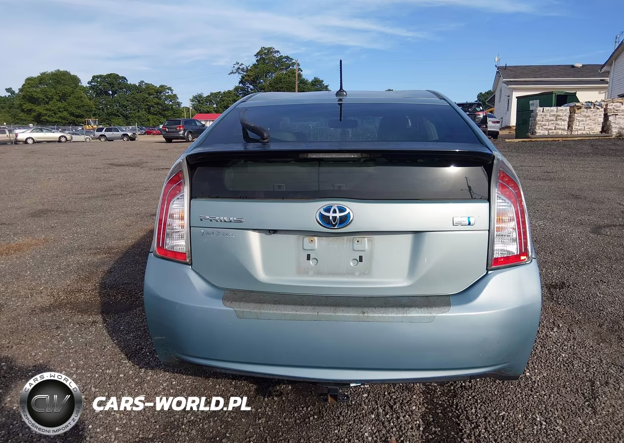 2013 Toyota Prius Four VIN:JTDKN3DU3D1671705 - 16