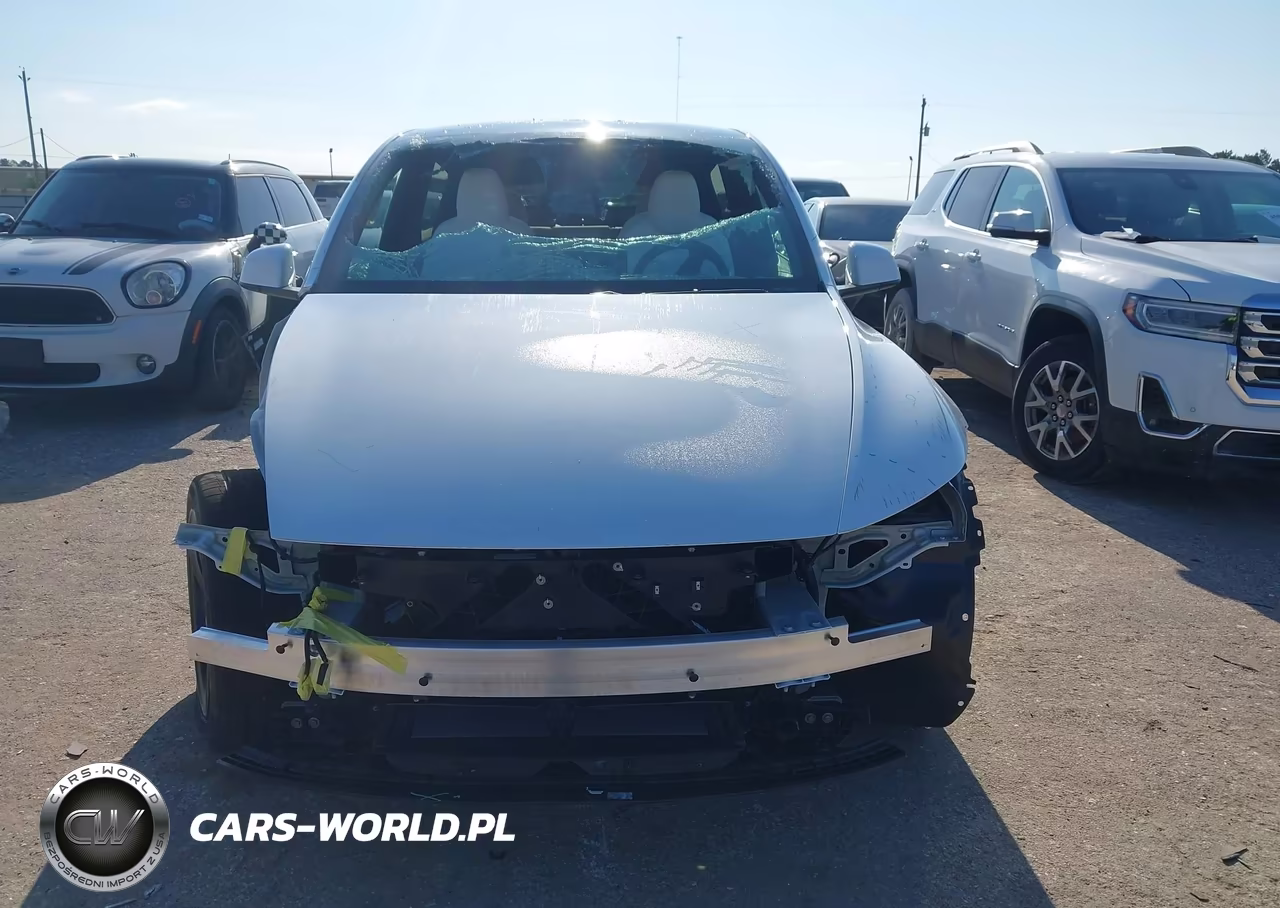 2026 Tesla Model Y Premium Rear-Wheel Drive-Rear-Wheel Drive VIN:7SAYGDED5TA680128 - 13
