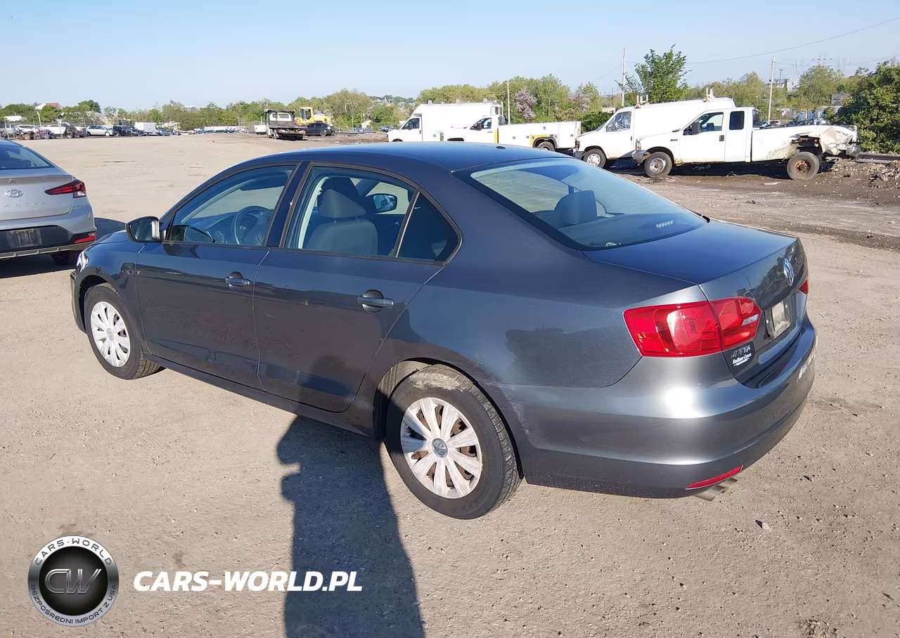 2013 Volkswagen Jetta 2.0L S VIN:3VW2K7AJ7DM261905 - 3