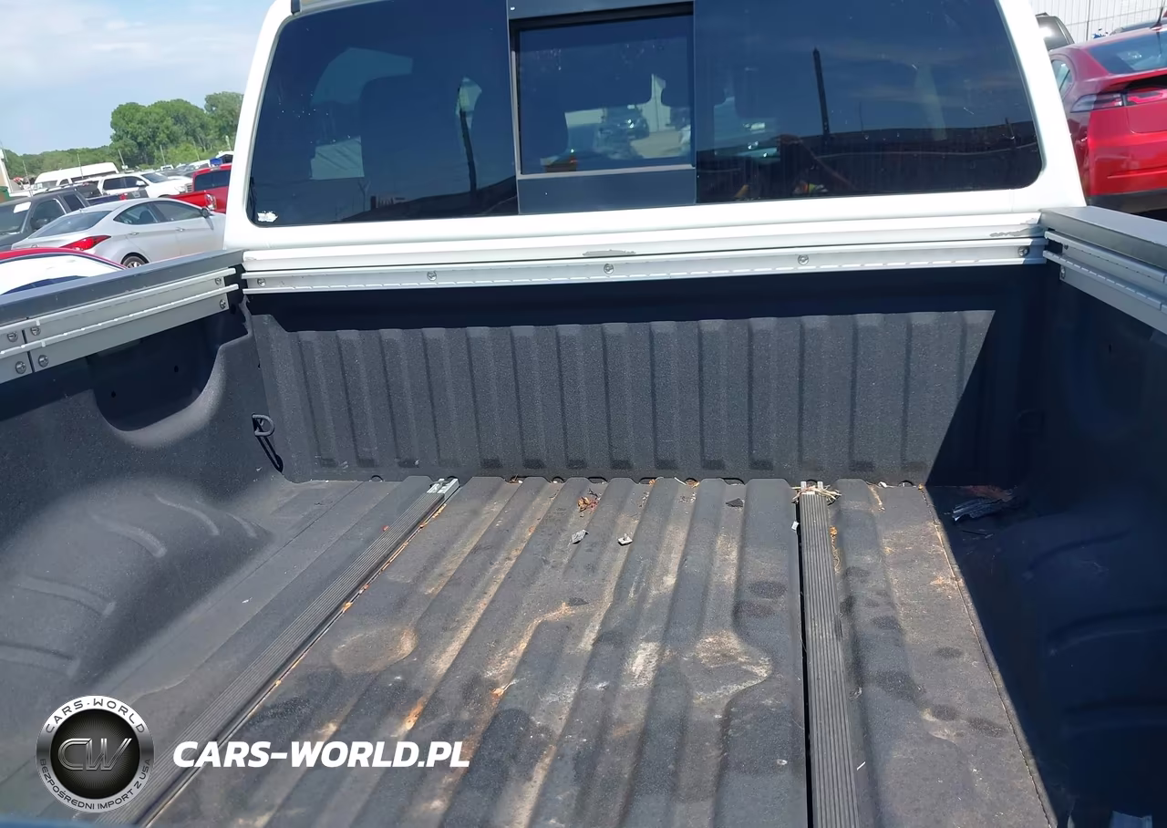 2018 Nissan Titan Sl VIN:1N6AA1E68JN503832 - 18