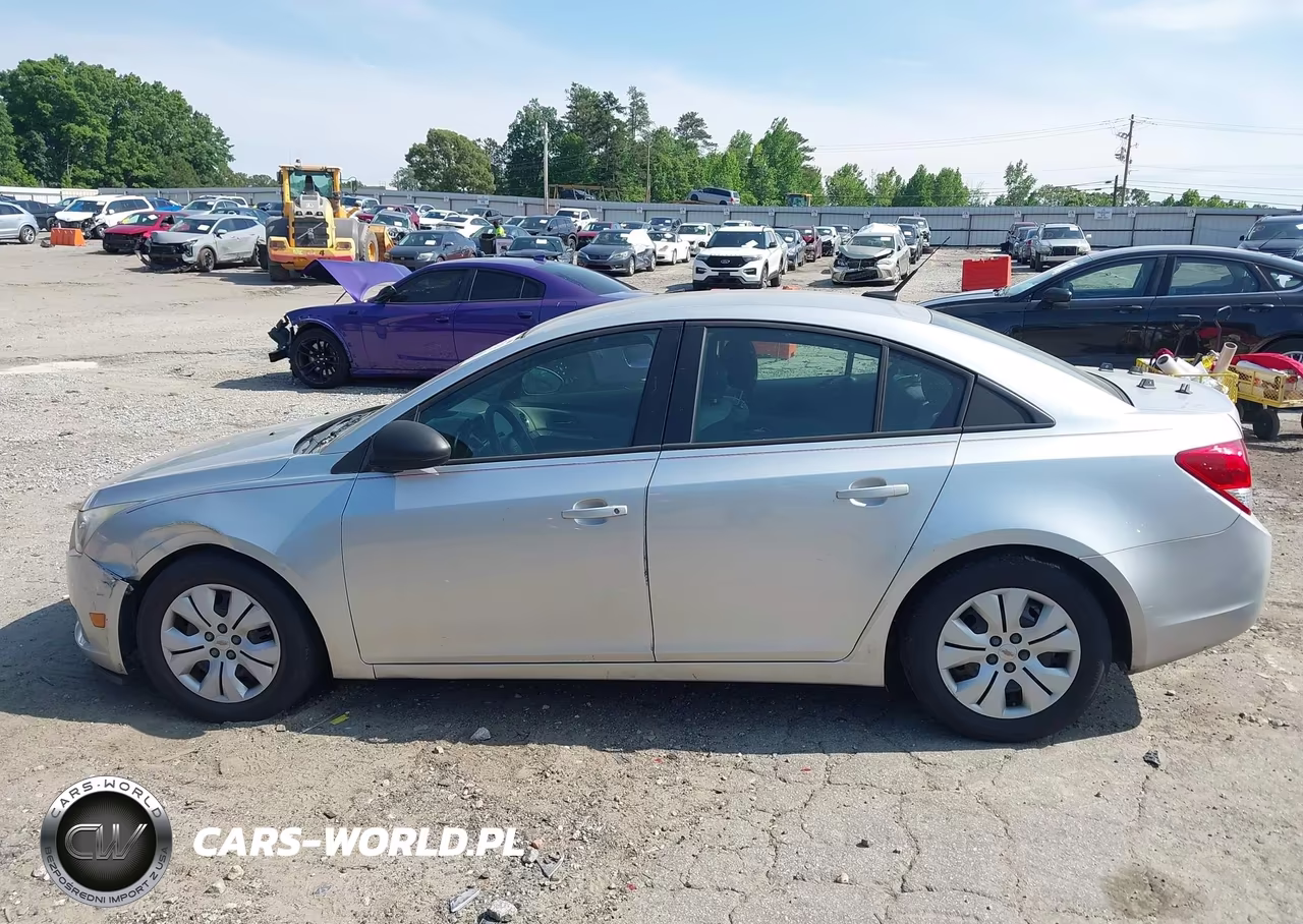 2013 Chevrolet Cruze Ls Auto VIN:1G1PA5SG0D7112161 - 14