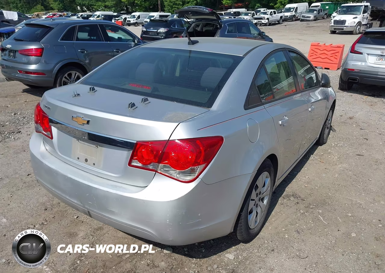2013 Chevrolet Cruze Ls Auto VIN:1G1PA5SG0D7112161 - 4