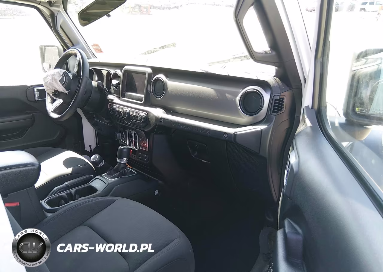 2018 Jeep Wrangler Unlimited Sport S 4X4 VIN:1C4HJXDG0JW102090 - 5