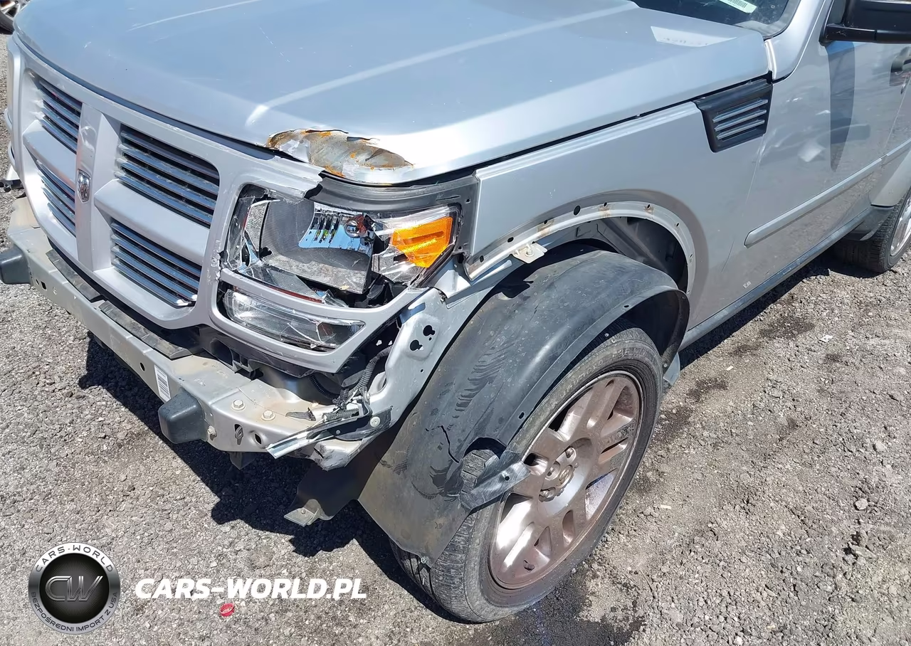 2011 Dodge Nitro Heat VIN:1D4PT4GK2BW605418 - 6