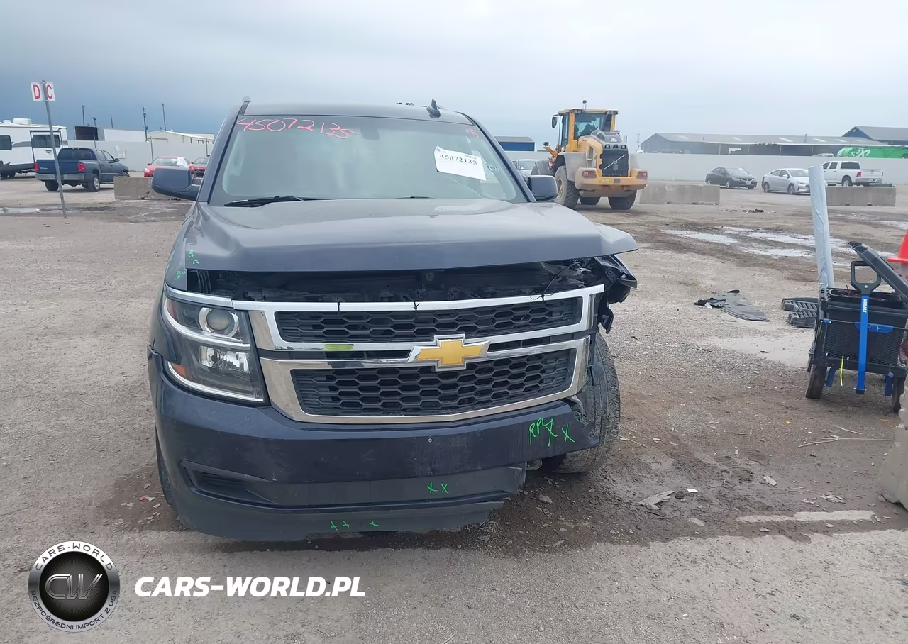 2017 Chevrolet Tahoe Ls VIN:1GNSCAKC9HR310563 - 13