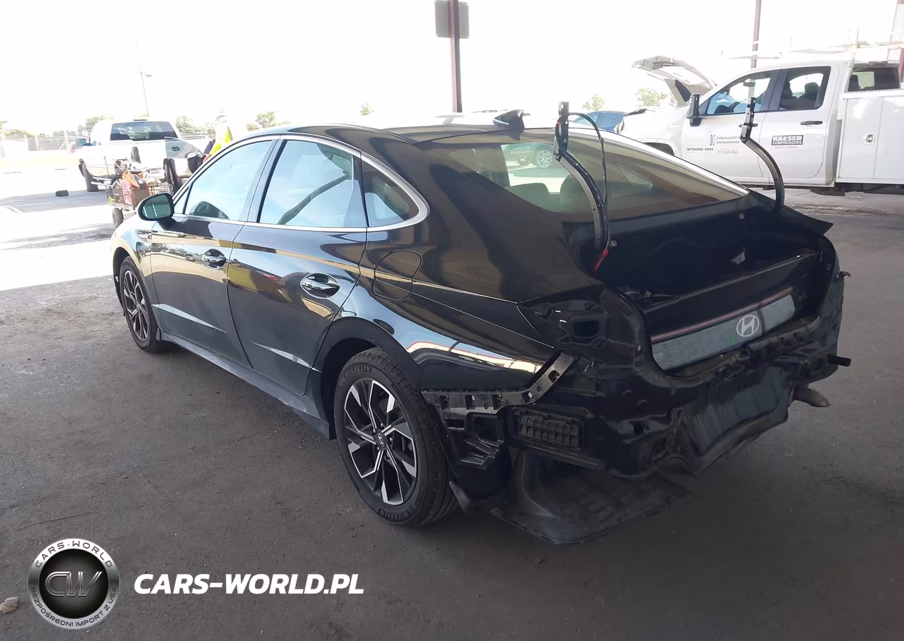 2024 Hyundai Sonata Sel VIN:KMHL64JA3RA418081 - 3