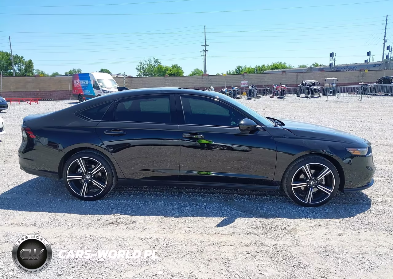 2025 Honda Accord Se VIN:1HGCY1F41SA062379 - 13