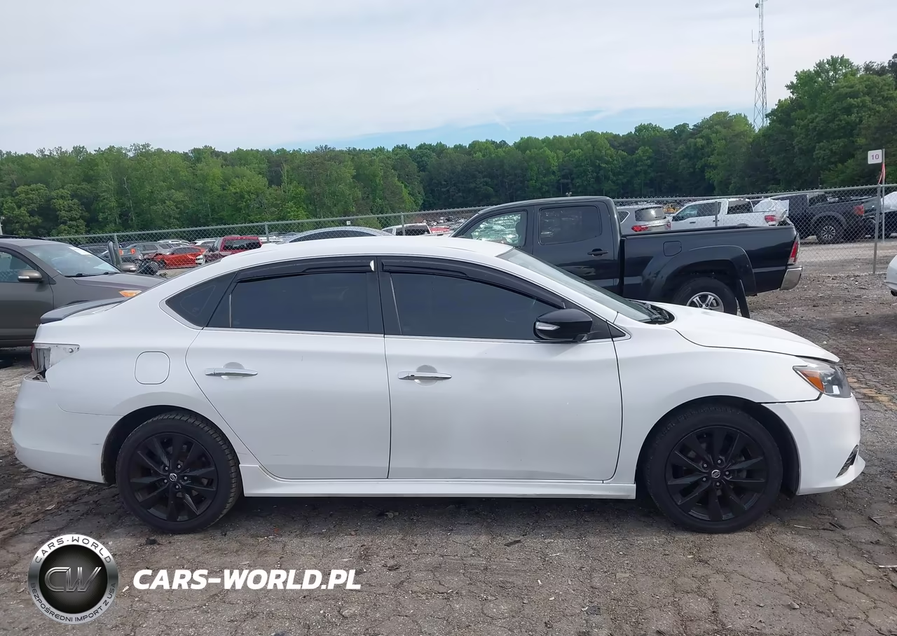 2018 Nissan Sentra Sr VIN:3N1AB7AP5JY276560 - 14