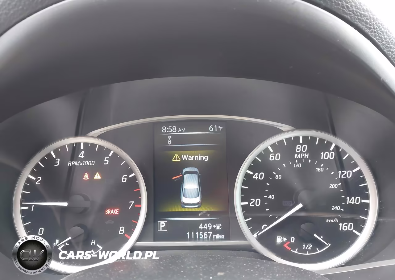 2018 Nissan Sentra Sr VIN:3N1AB7AP5JY276560 - 16