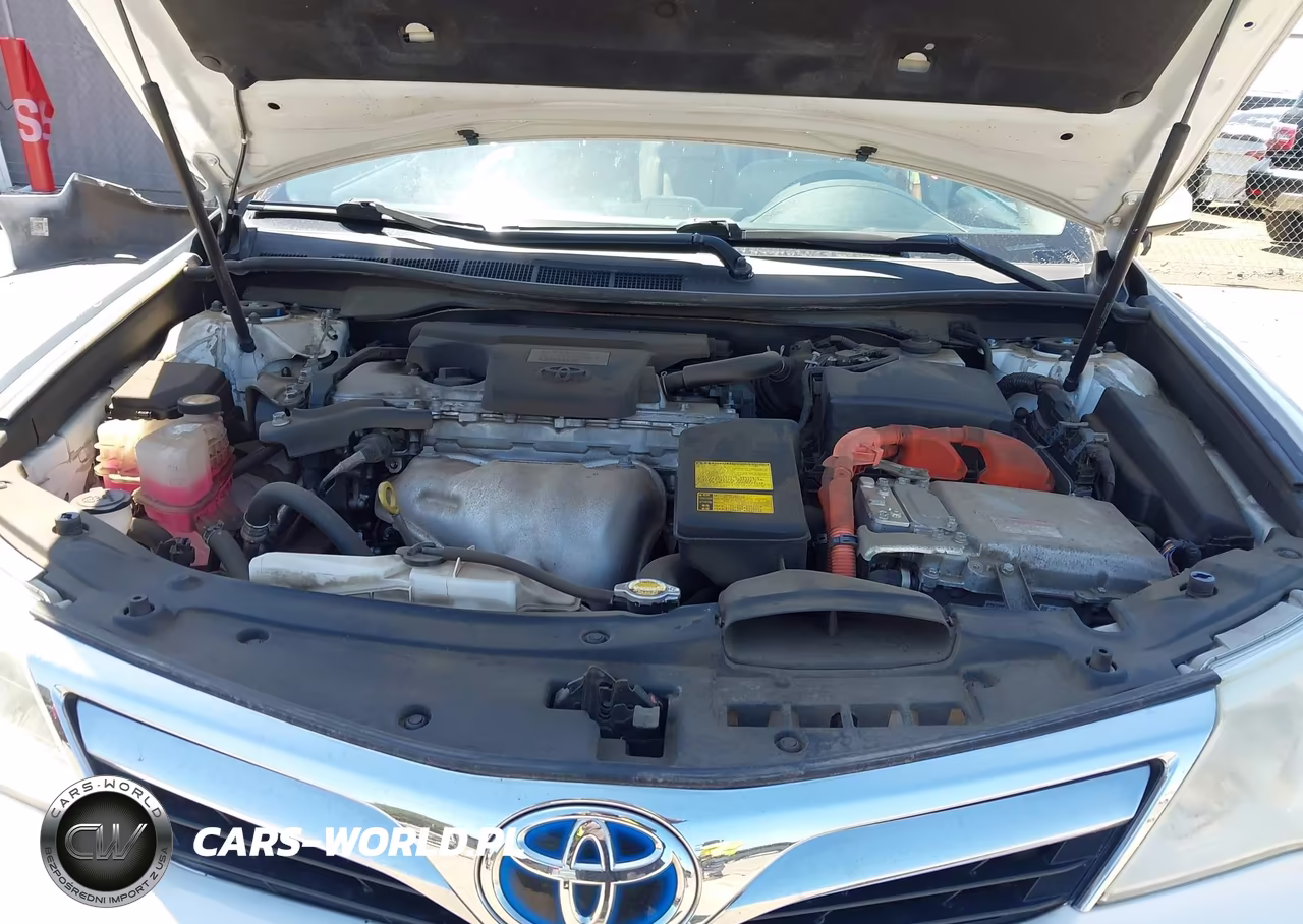 2014 Toyota Camry Hybrid Le VIN:4T1BD1FK7EU103374 - 10
