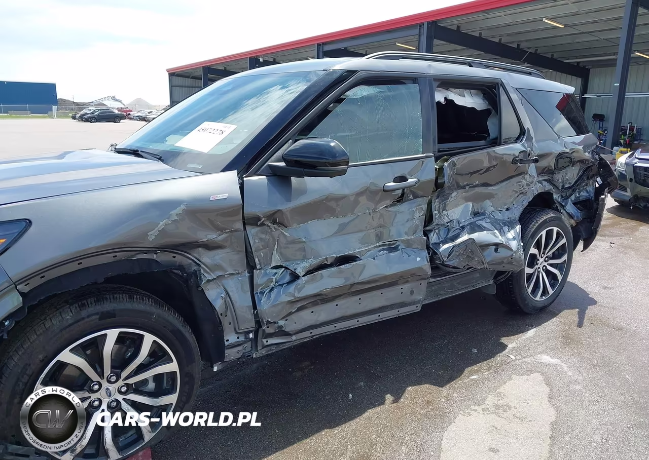 2026 Ford Explorer St-Line VIN:1FMUK8KH5TGA51370 - 6