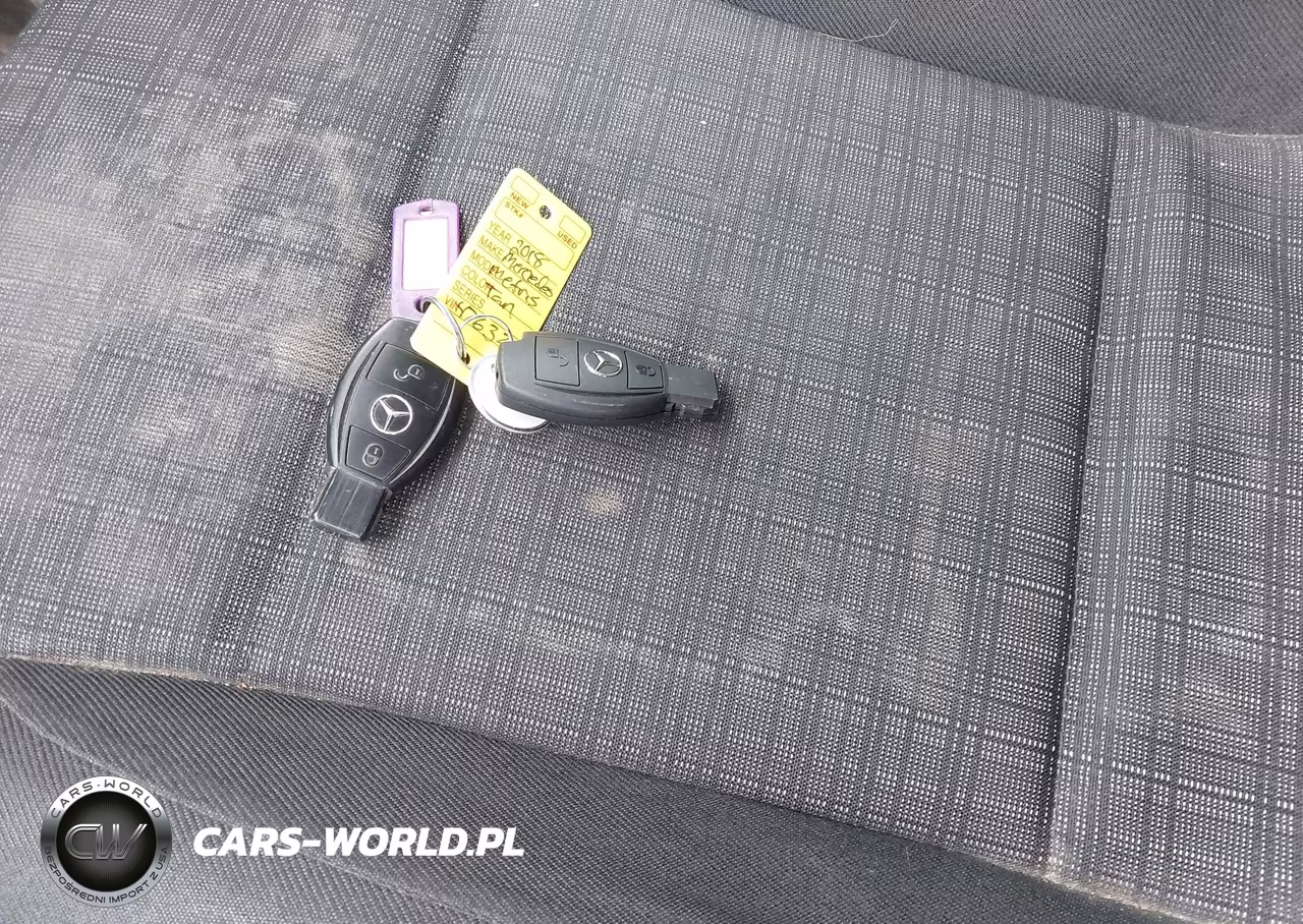 2018 Mercedes-Benz Metris VIN:WD3PG2EA0J3476377 - 11
