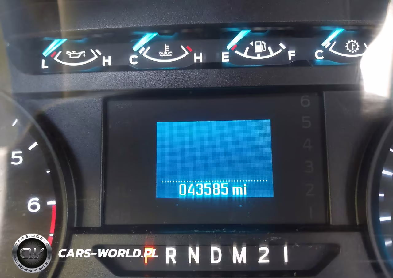 2018 Ford F-350 Chassis Xl VIN:1FDRF3G67JEC20043 - 5