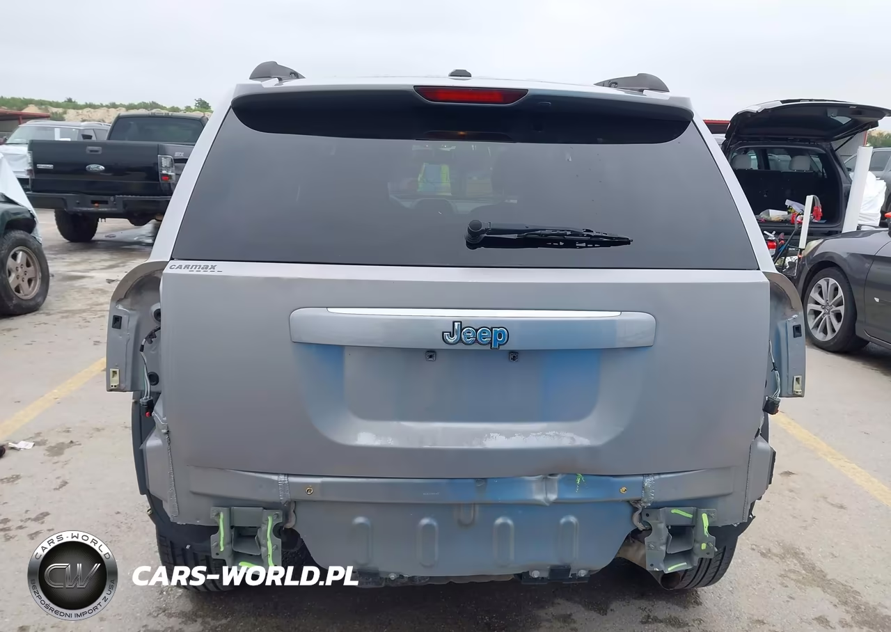 2016 Jeep Compass Sport VIN:1C4NJCBAXGD742841 - 17