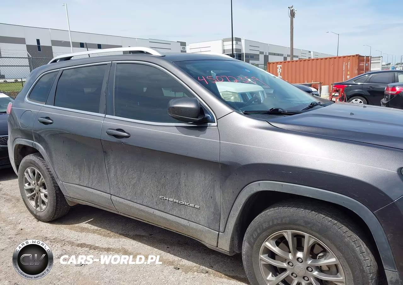 2019 Jeep Cherokee Latitude Plus 4X4 VIN:1C4PJMLN4KD287428 - 13