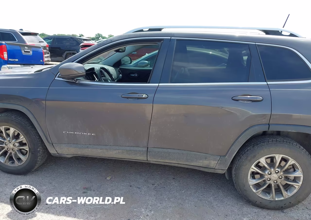 2019 Jeep Cherokee Latitude Plus 4X4 VIN:1C4PJMLN4KD287428 - 14