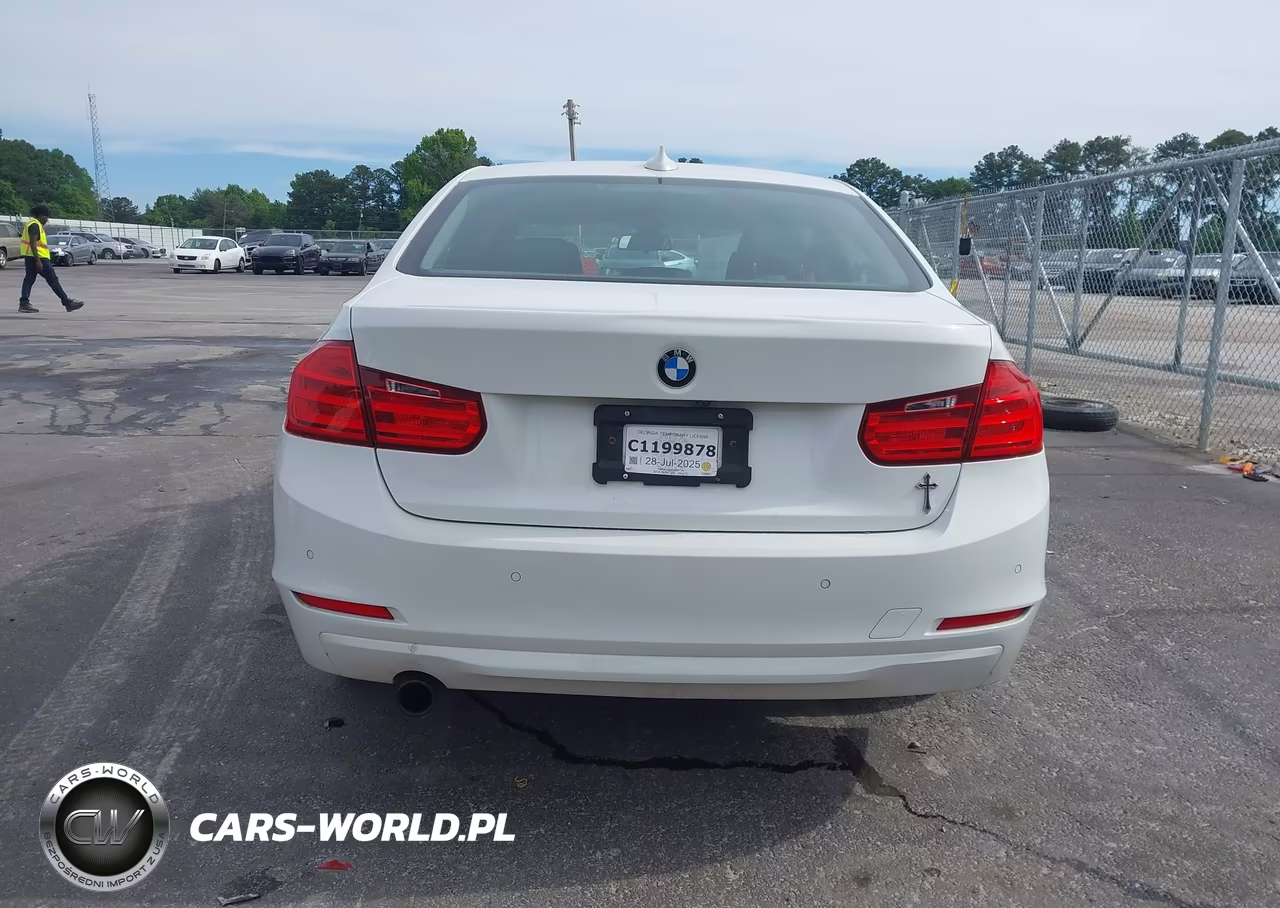 2015 BMW 320I xDrive VIN:WBA3C3G59FNT51134 - 16