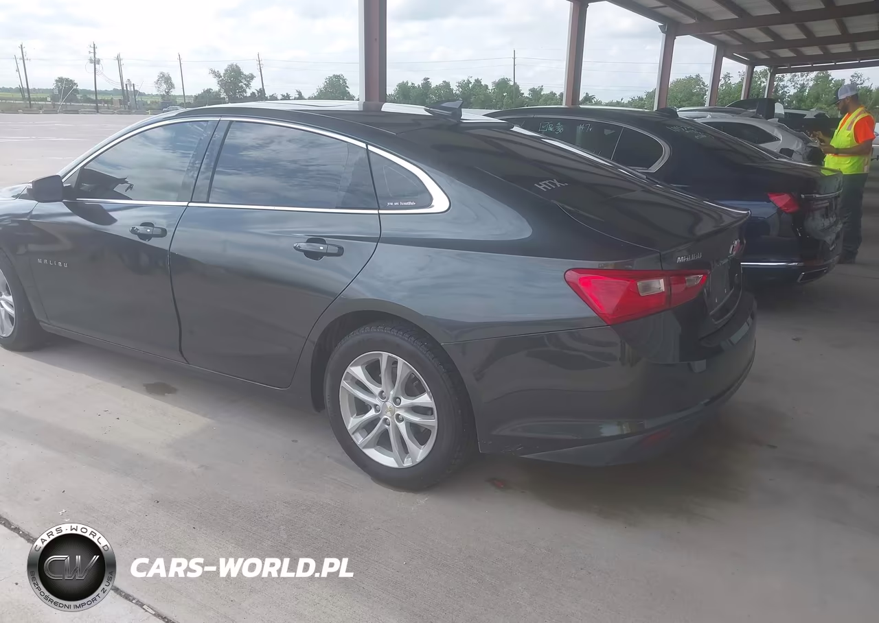 2018 Chevrolet Malibu Lt VIN:1G1ZD5ST2JF237466 - 3