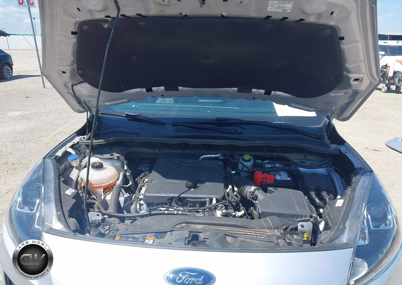 2020 Ford Escape S VIN:1FMCU0F68LUB66613 - 10