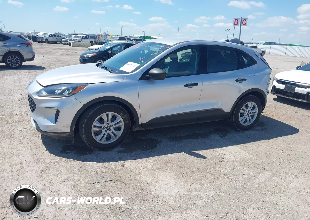 2020 Ford Escape S VIN:1FMCU0F68LUB66613 - 15