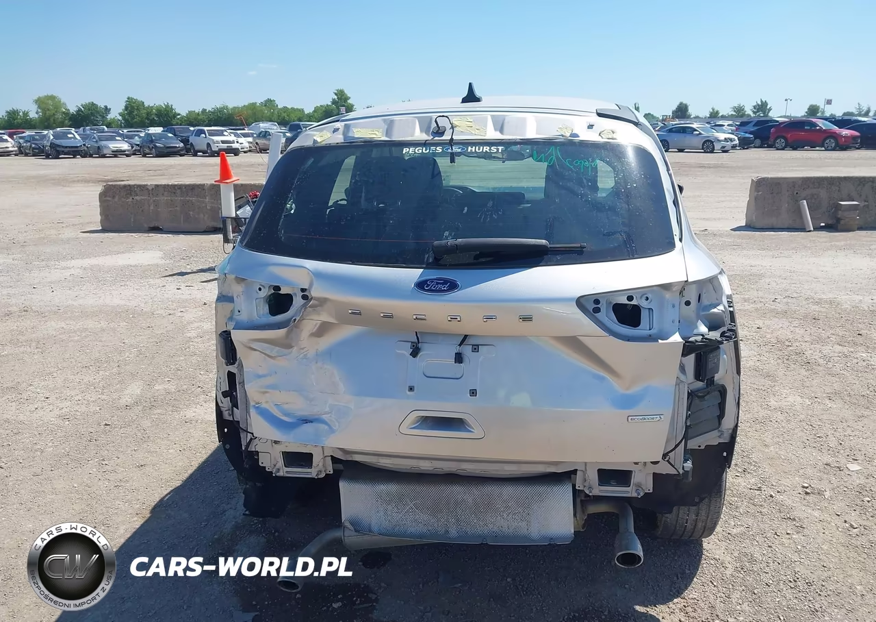 2020 Ford Escape S VIN:1FMCU0F68LUB66613 - 17
