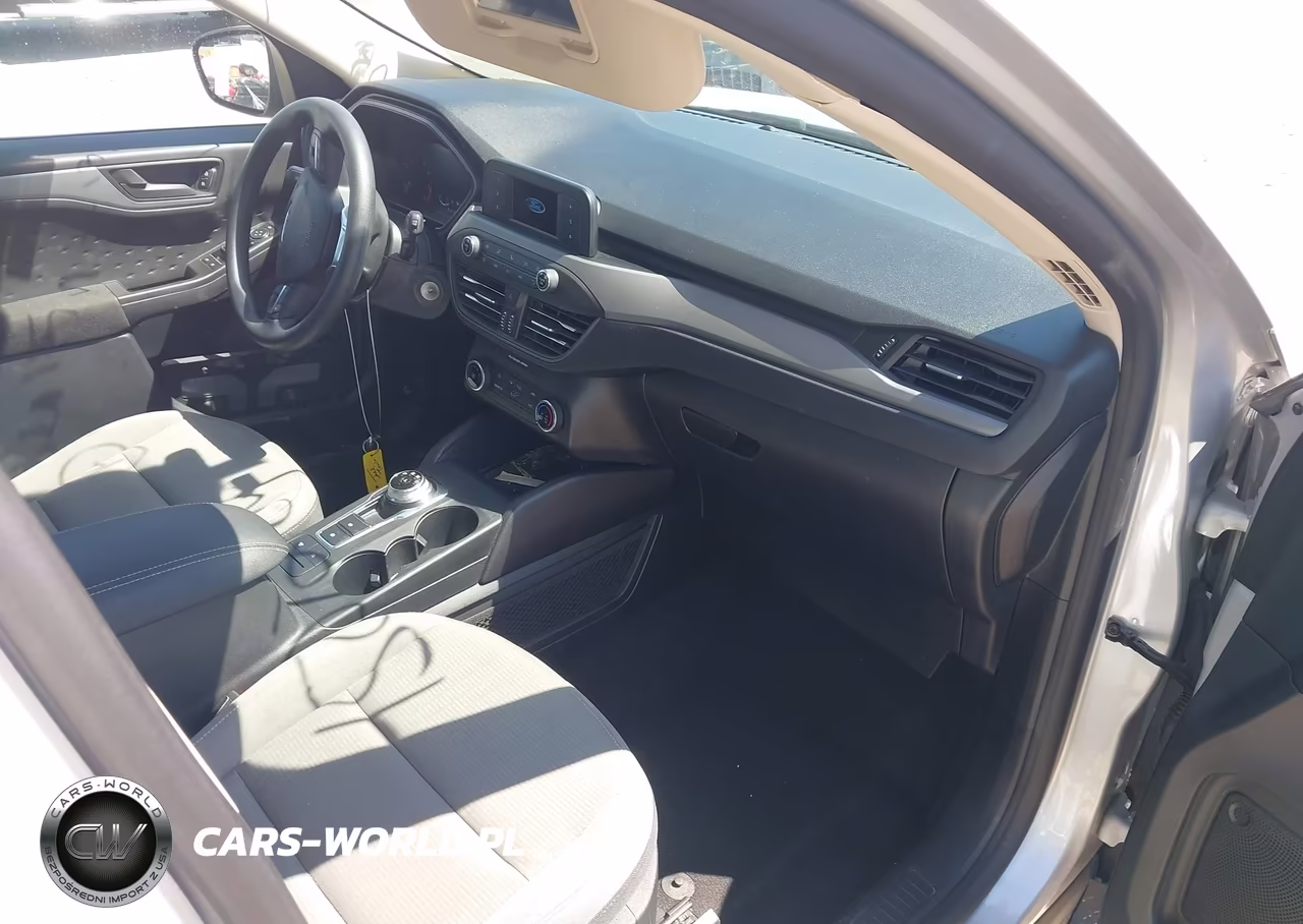 2020 Ford Escape S VIN:1FMCU0F68LUB66613 - 5