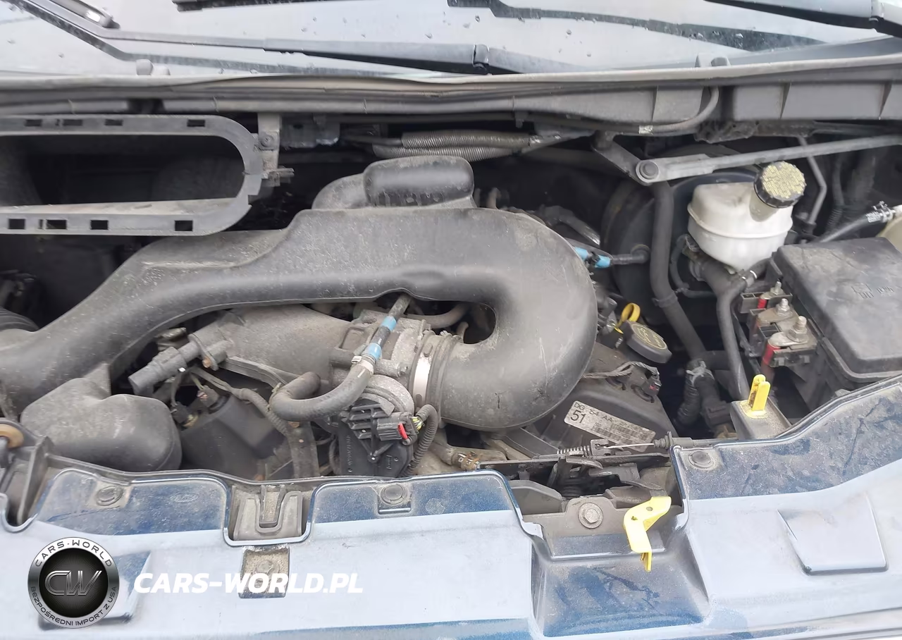 2015 Ford Transit-250 VIN:1FTNR1ZM1FKA39913 - 10