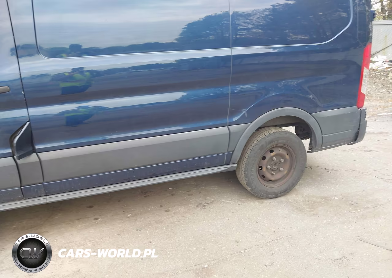 2015 Ford Transit-250 VIN:1FTNR1ZM1FKA39913 - 6