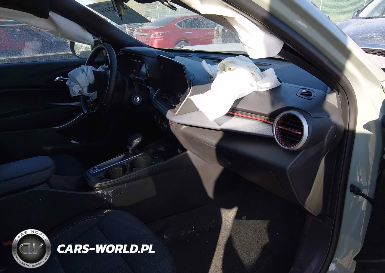 2024 Chevrolet Trax Fwd 1Rs VIN:KL77LGE26RC203721 - 5