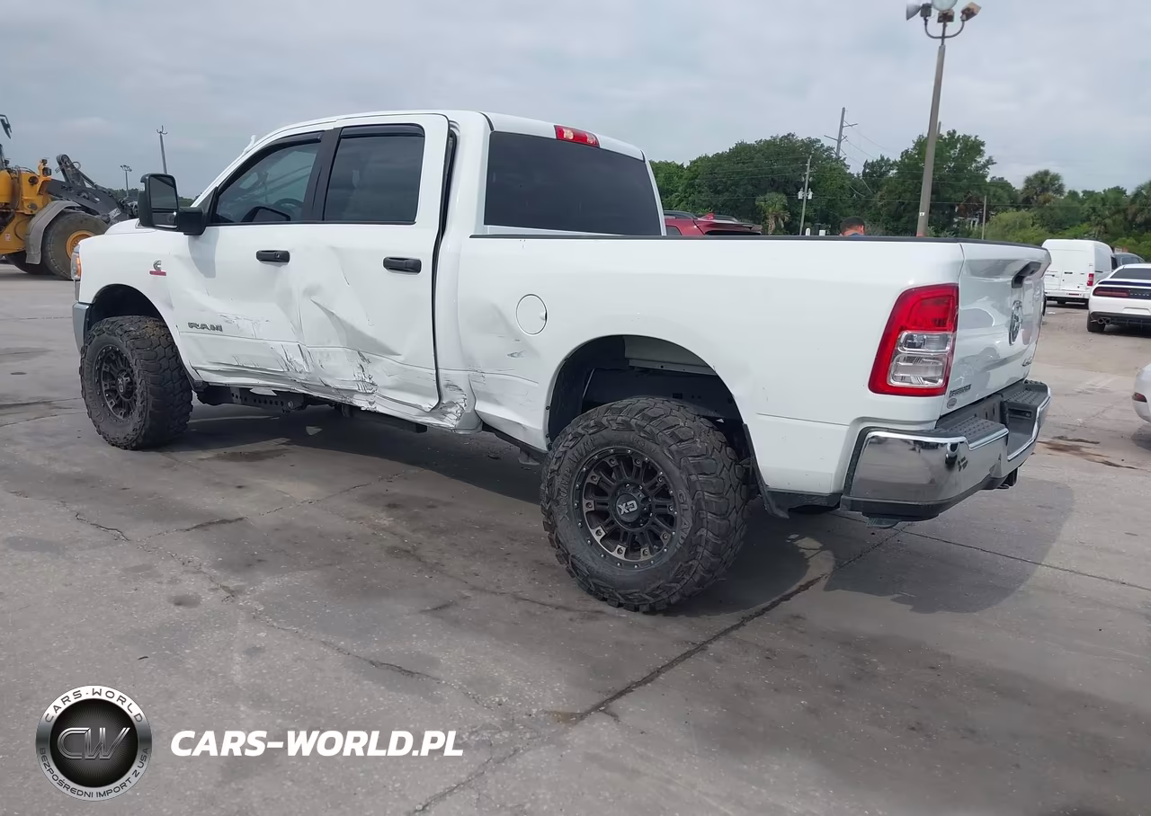 2024 Ram 2500 Big Horn 4X4 6'4 Box VIN:3C6UR5DL9RG203994 - 3