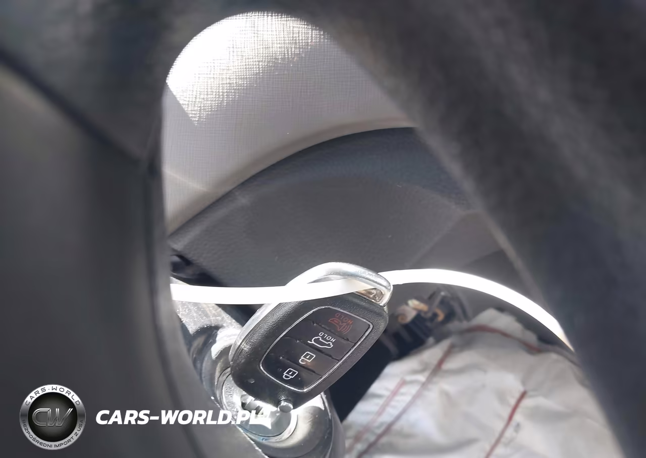 2018 Hyundai Santa Fe Sport 2.4L VIN:5NMZTDLB0JH063068 - 11