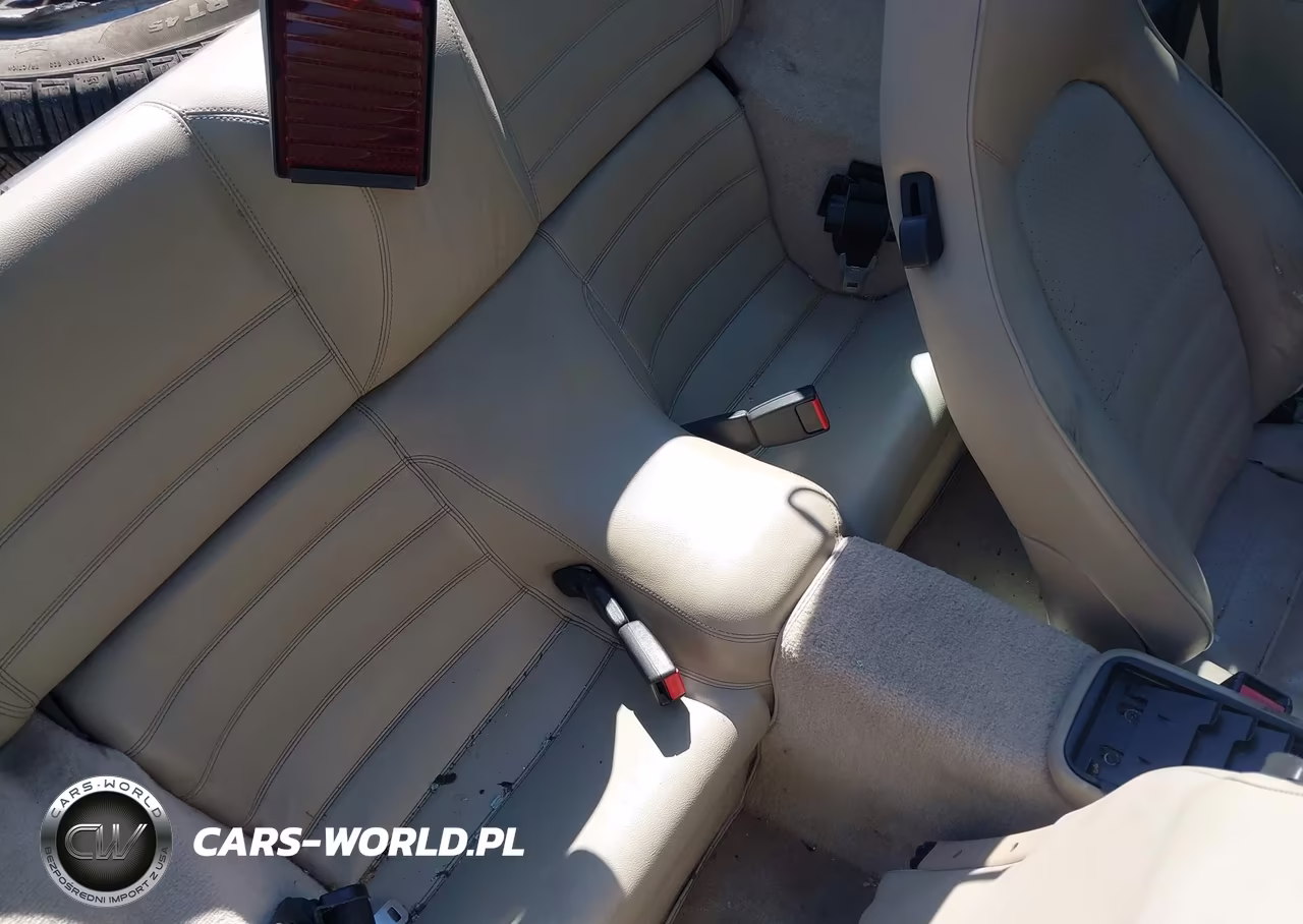 1987 Porsche 944 VIN:WP0AB094XHN474105 - 8