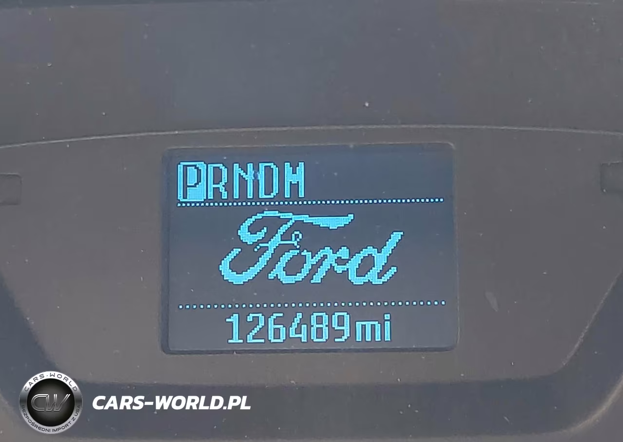 2016 Ford Transit-150 VIN:1FTYE2CG1GKA43012 - 15