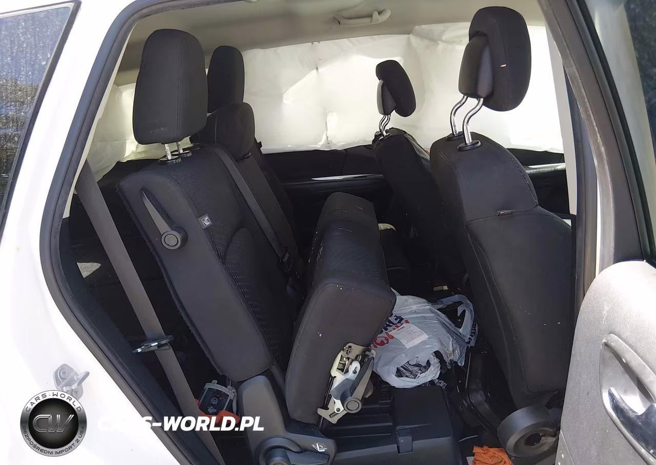 2018 Dodge Journey Se VIN:3C4PDCAB1JT310988 - 8