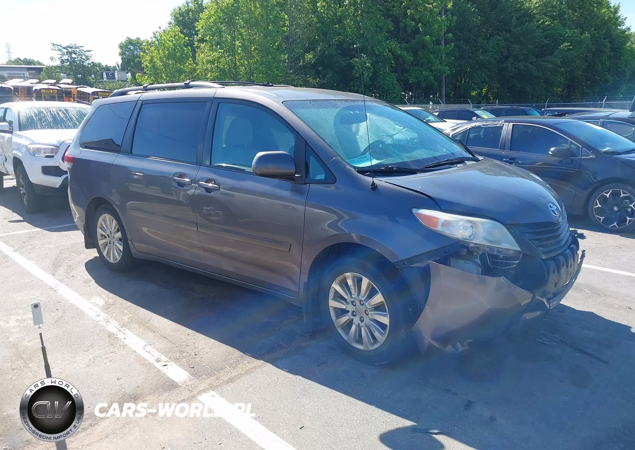 2012 Toyota Sienna Le 7 Passenger – zdjęcie 1 z 16