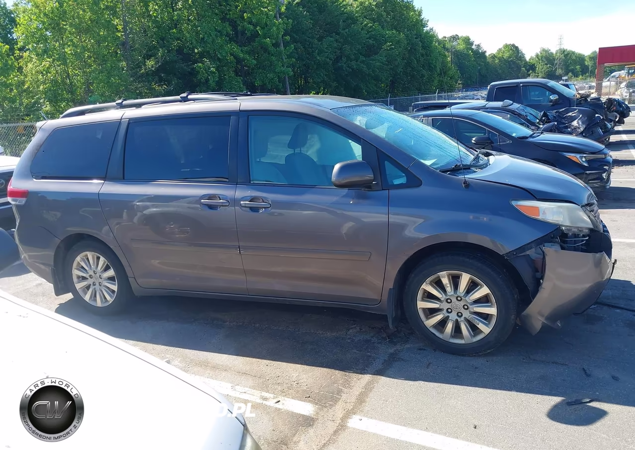 2012 Toyota Sienna Le 7 Passenger VIN:5TDJK3DC9CS039465 - 13