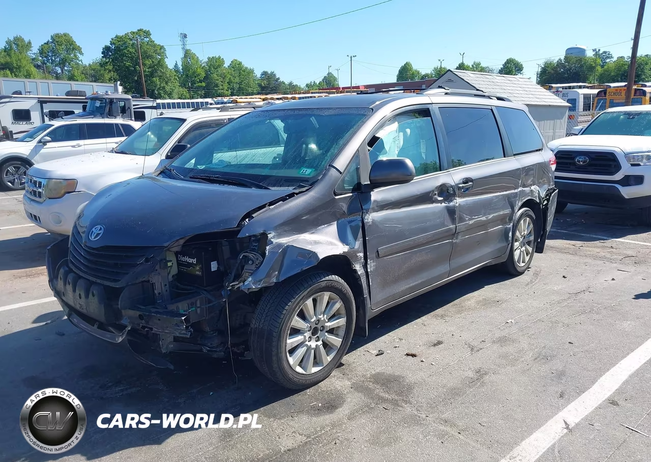 2012 Toyota Sienna Le 7 Passenger VIN:5TDJK3DC9CS039465 - 2