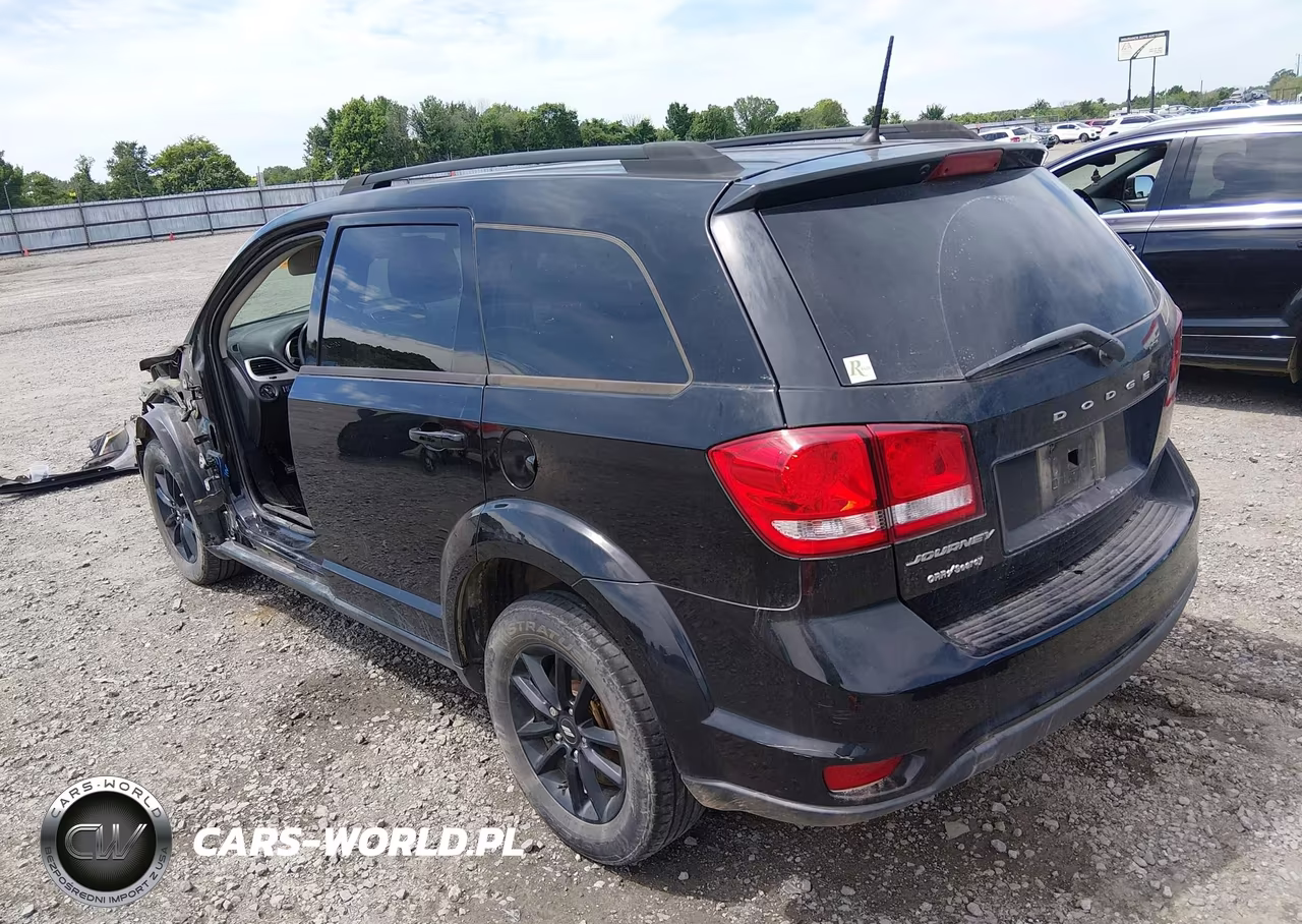 2019 Dodge Journey Se VIN:3C4PDCBB0KT833967 - 3