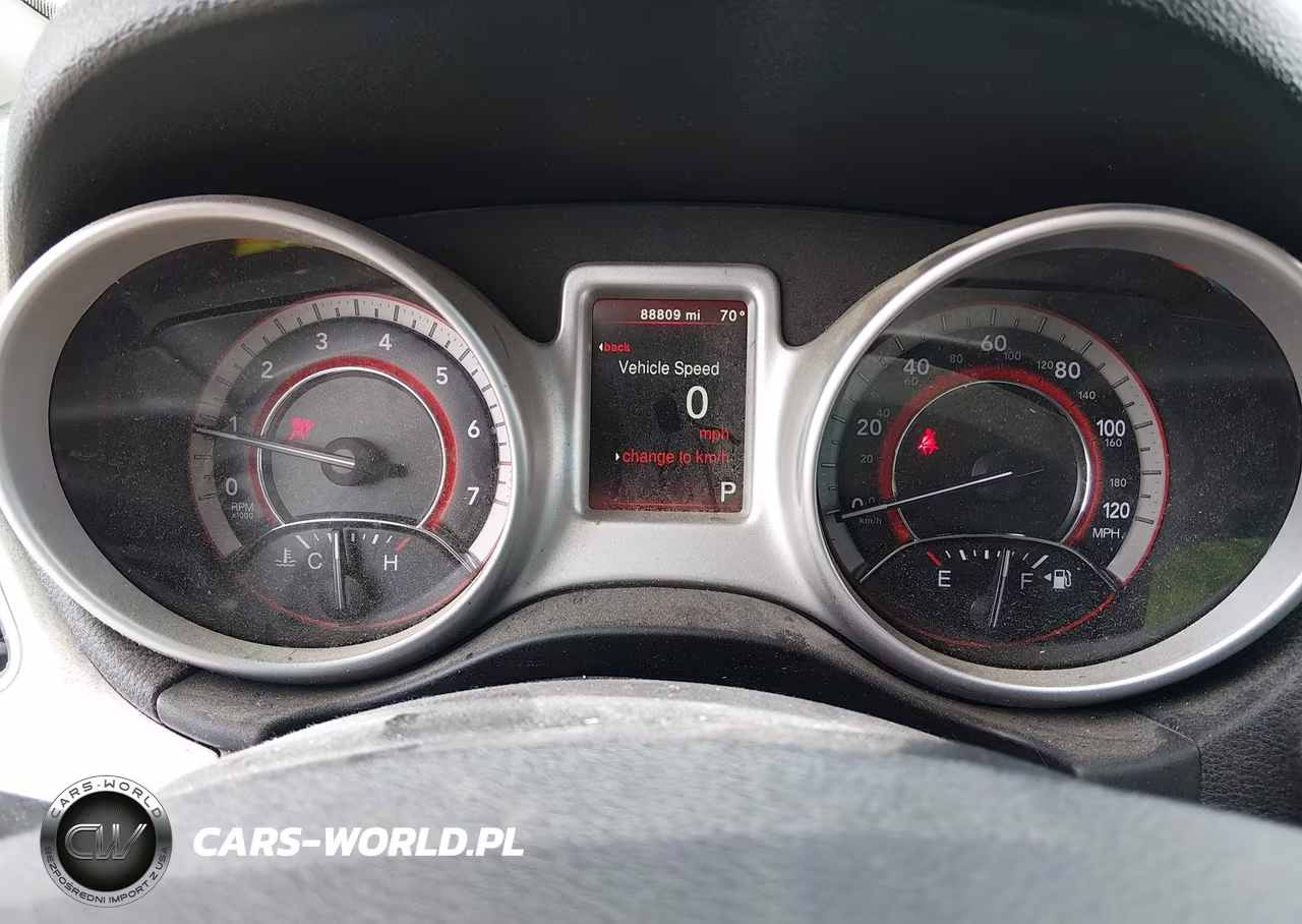 2019 Dodge Journey Se VIN:3C4PDCBB0KT833967 - 7