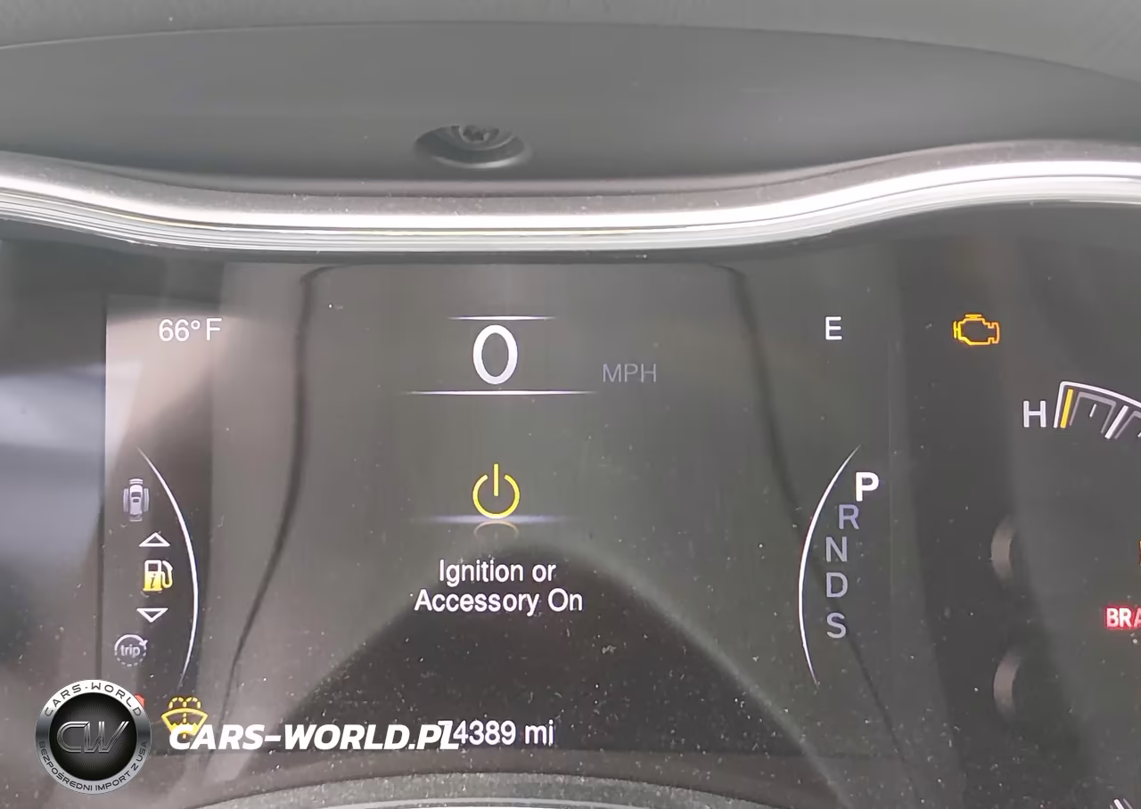 2015 Jeep Grand Cherokee High Altitude VIN:1C4RJFCGXFC209592 - 16