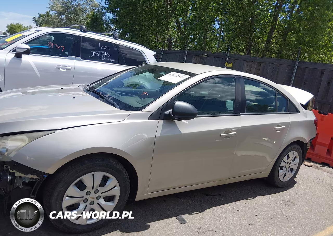 2014 Chevrolet Cruze Ls Manual VIN:1G1PB5SGXE7483892 - 15