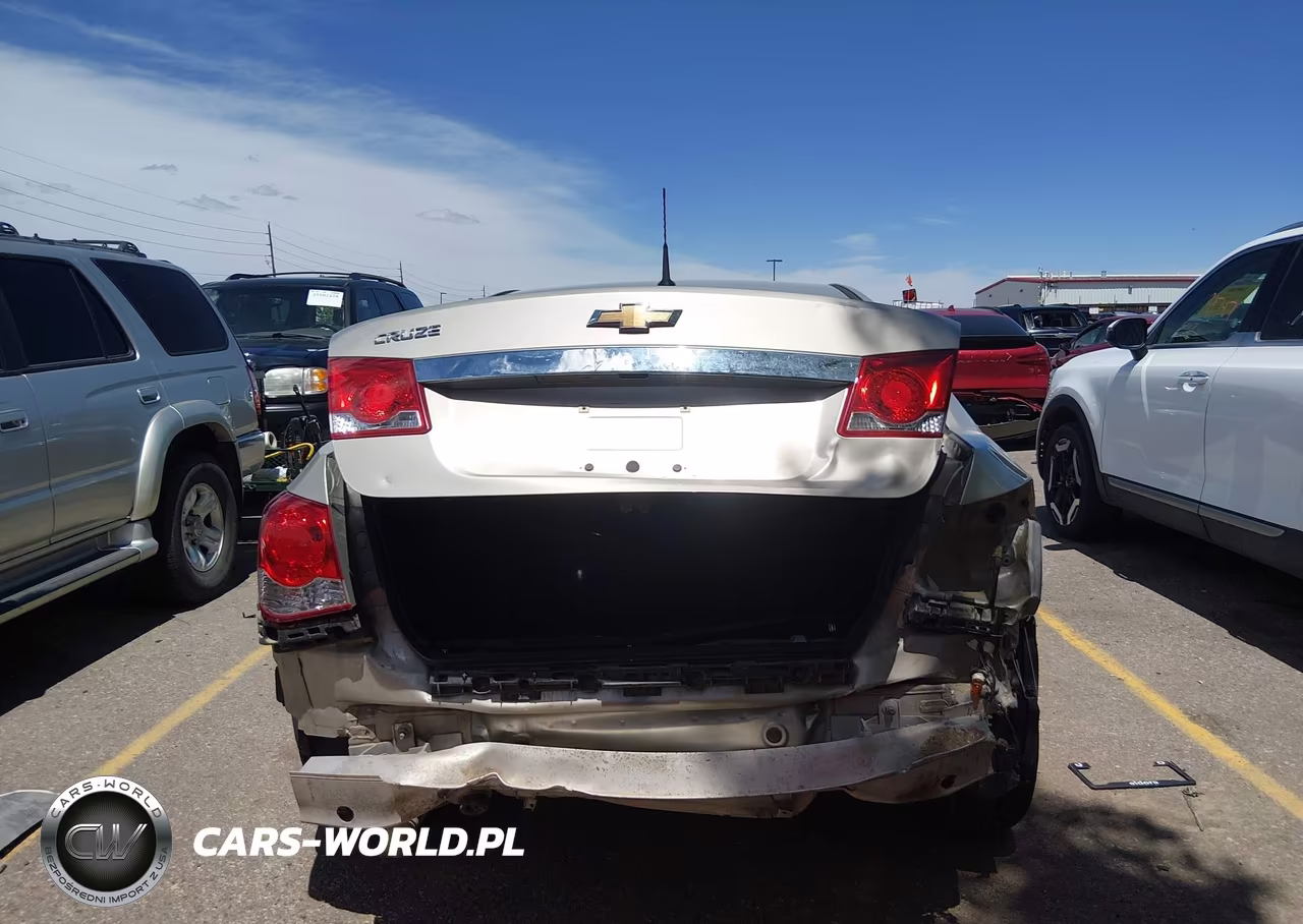 2014 Chevrolet Cruze Ls Manual VIN:1G1PB5SGXE7483892 - 17