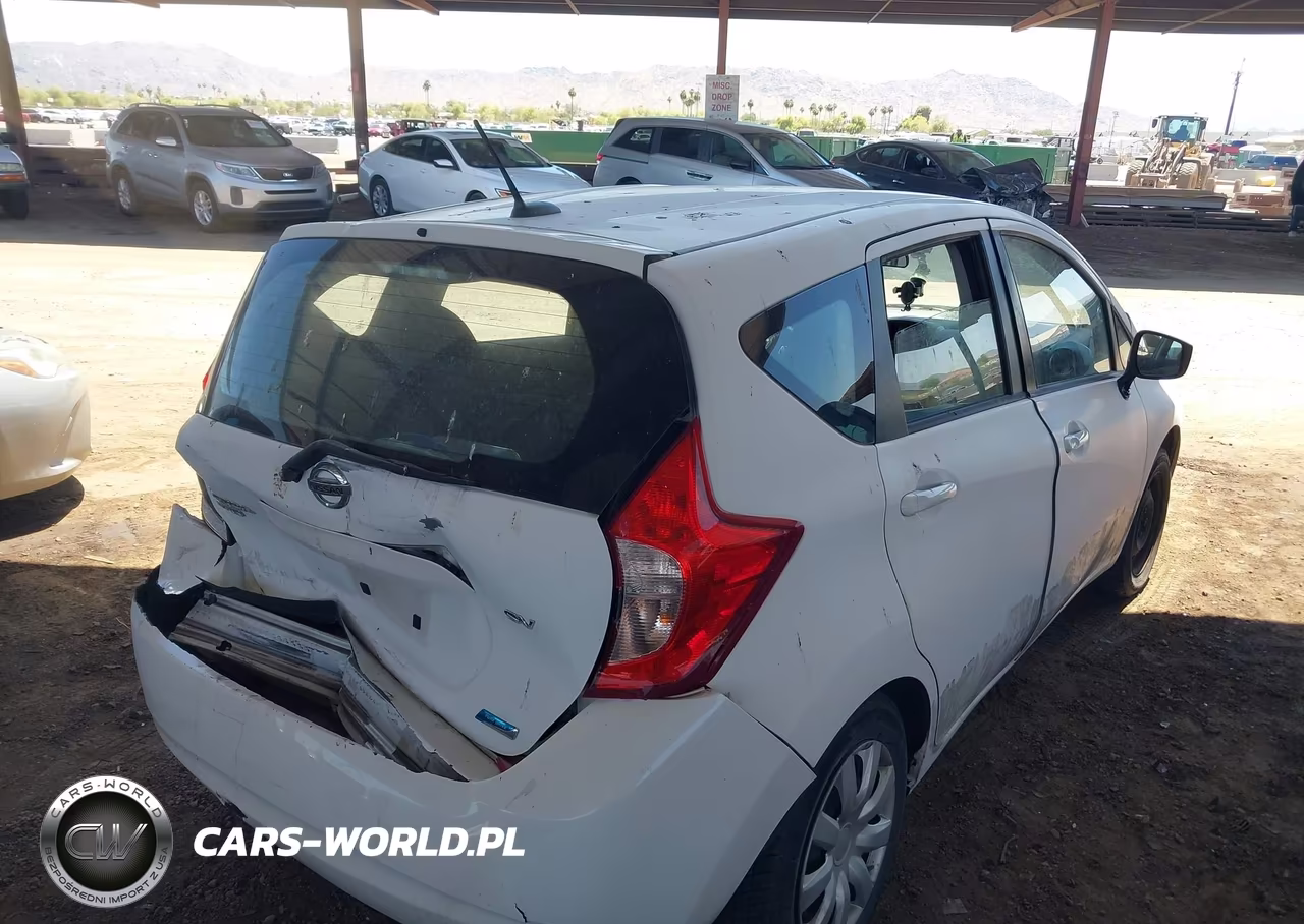 2016 Nissan Versa Note S (Sr)-S Plus-Sl-Sr-Sv VIN:3N1CE2CP3GL383905 - 4
