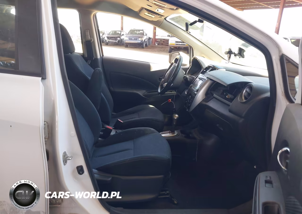 2016 Nissan Versa Note S (Sr)-S Plus-Sl-Sr-Sv VIN:3N1CE2CP3GL383905 - 5
