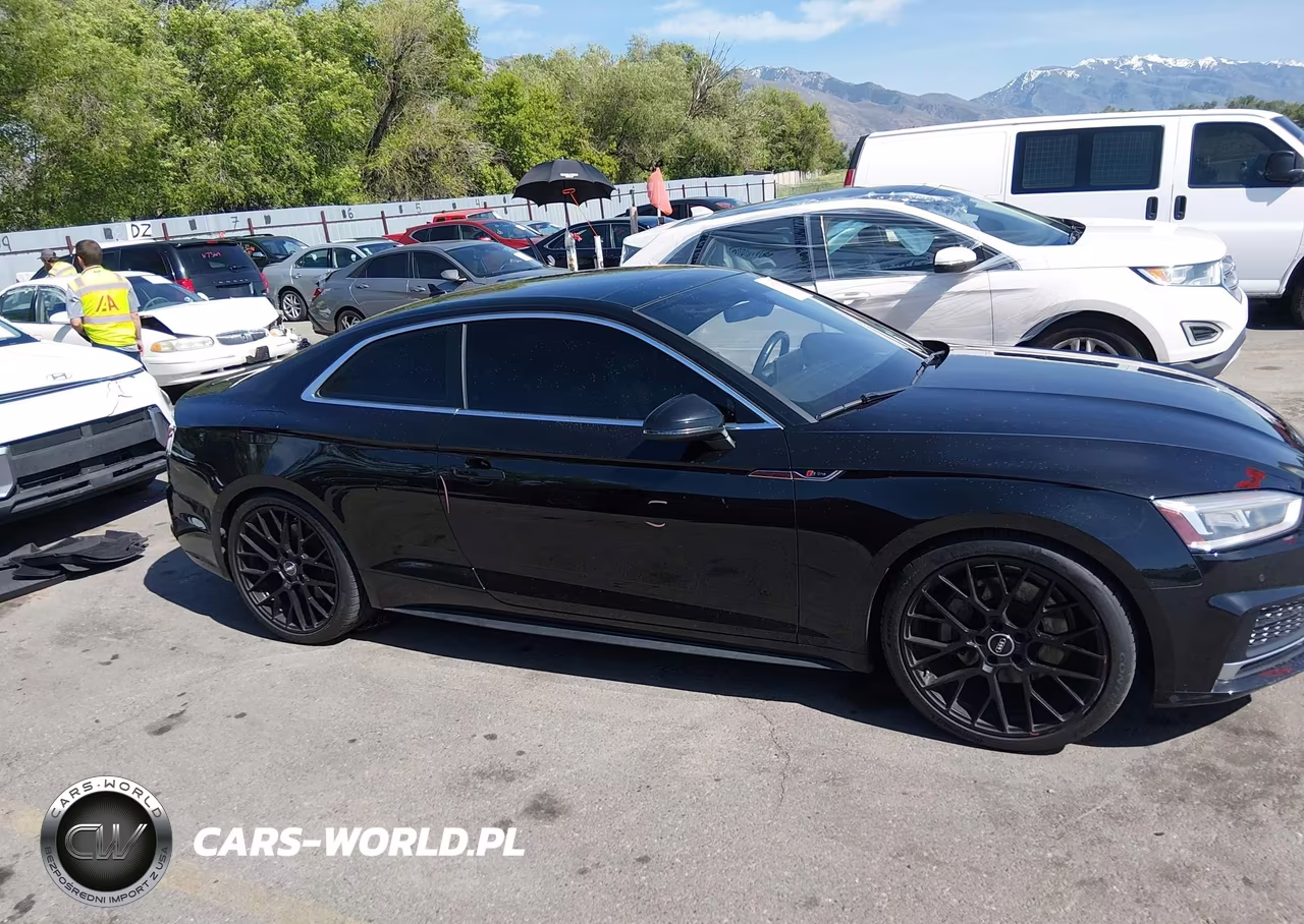 2018 Audi A5 2.0T Premium VIN:WAUTNAF57JA044223 - 14