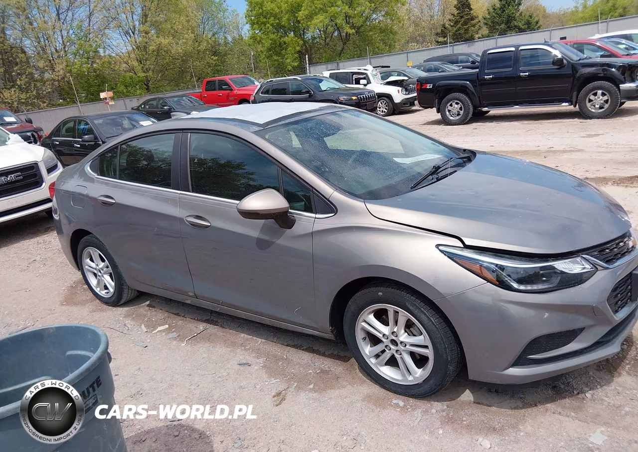 2018 Chevrolet Cruze Lt Auto VIN:1G1BE5SM8J7183298 - 12