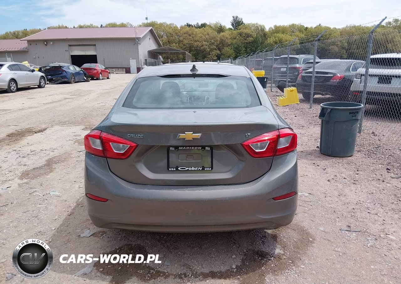 2018 Chevrolet Cruze Lt Auto VIN:1G1BE5SM8J7183298 - 15