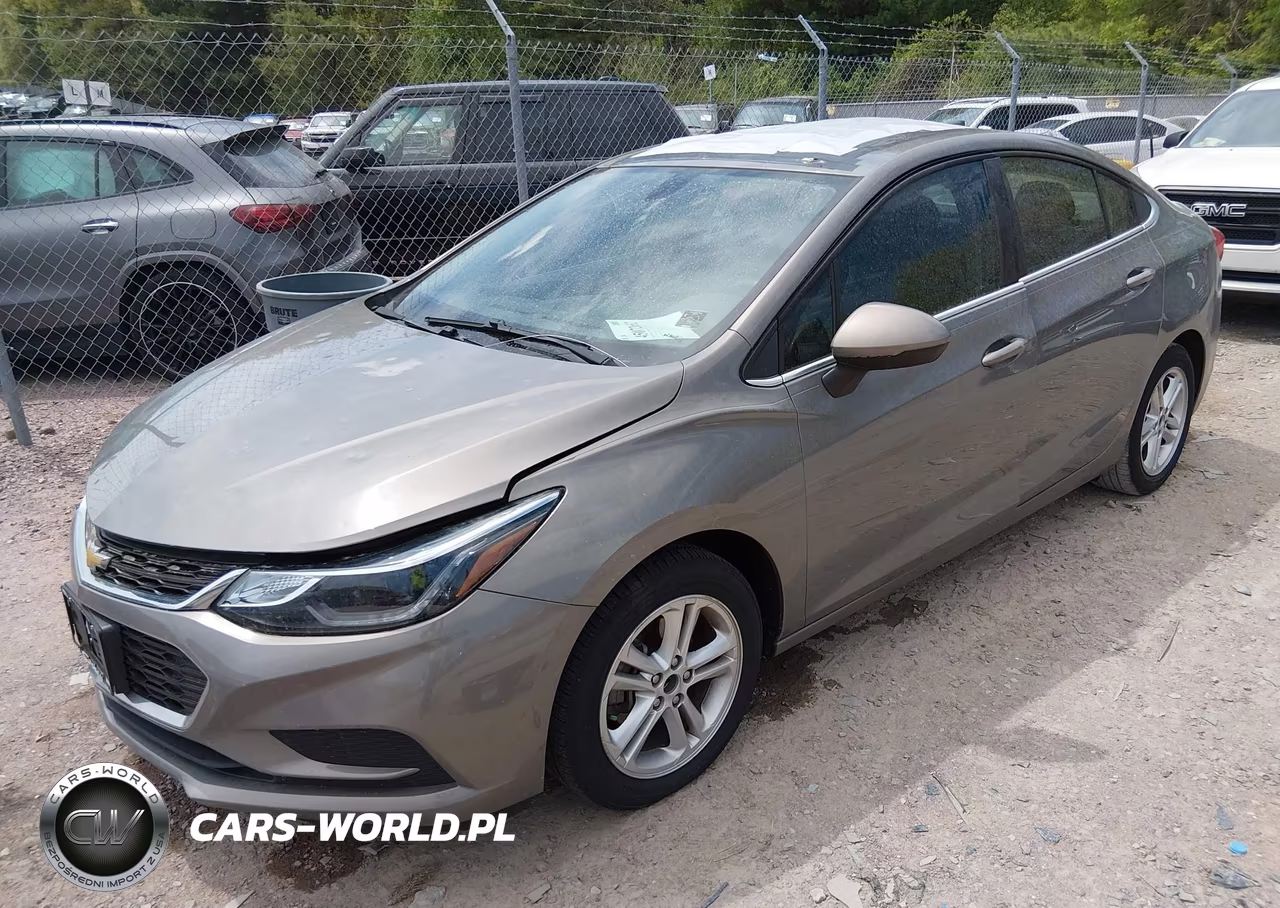 2018 Chevrolet Cruze Lt Auto VIN:1G1BE5SM8J7183298 - 2