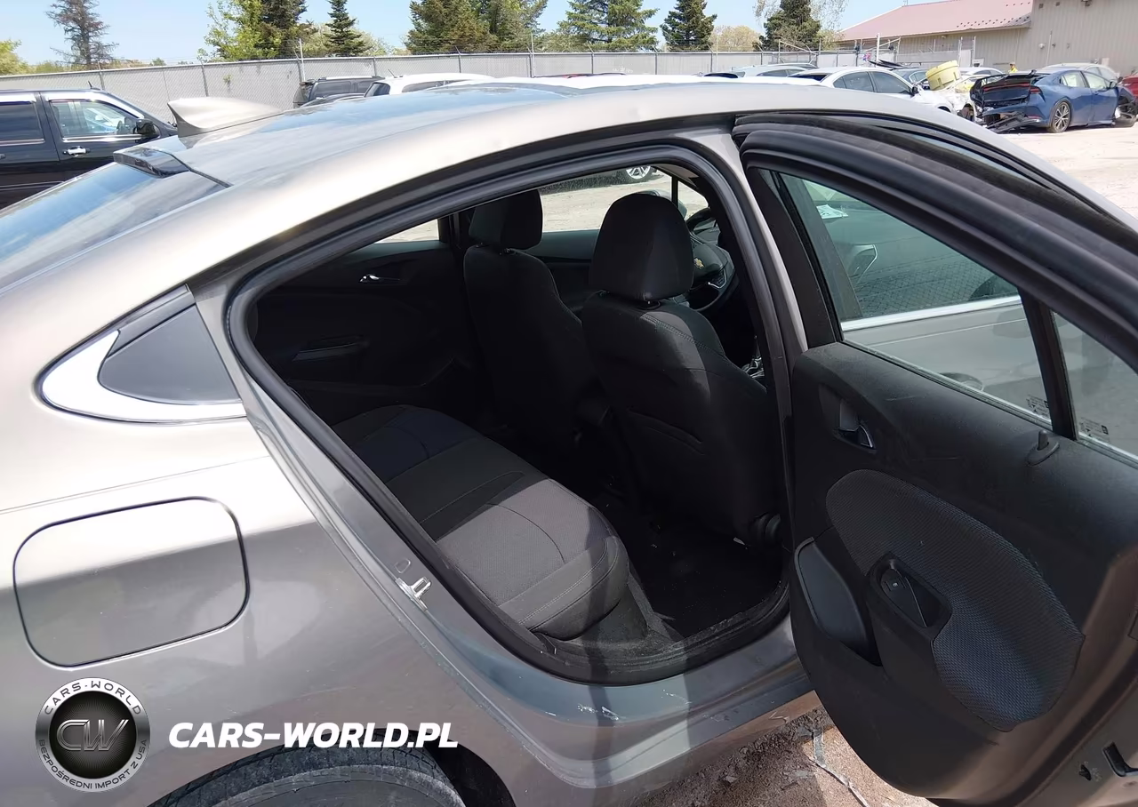 2018 Chevrolet Cruze Lt Auto VIN:1G1BE5SM8J7183298 - 8