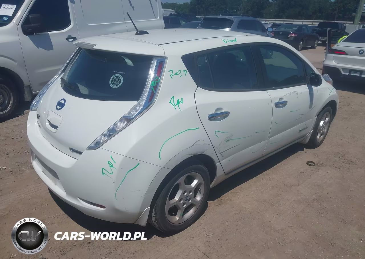 2017 Nissan Leaf S VIN:1N4BZ0CP6HC306496 - 4